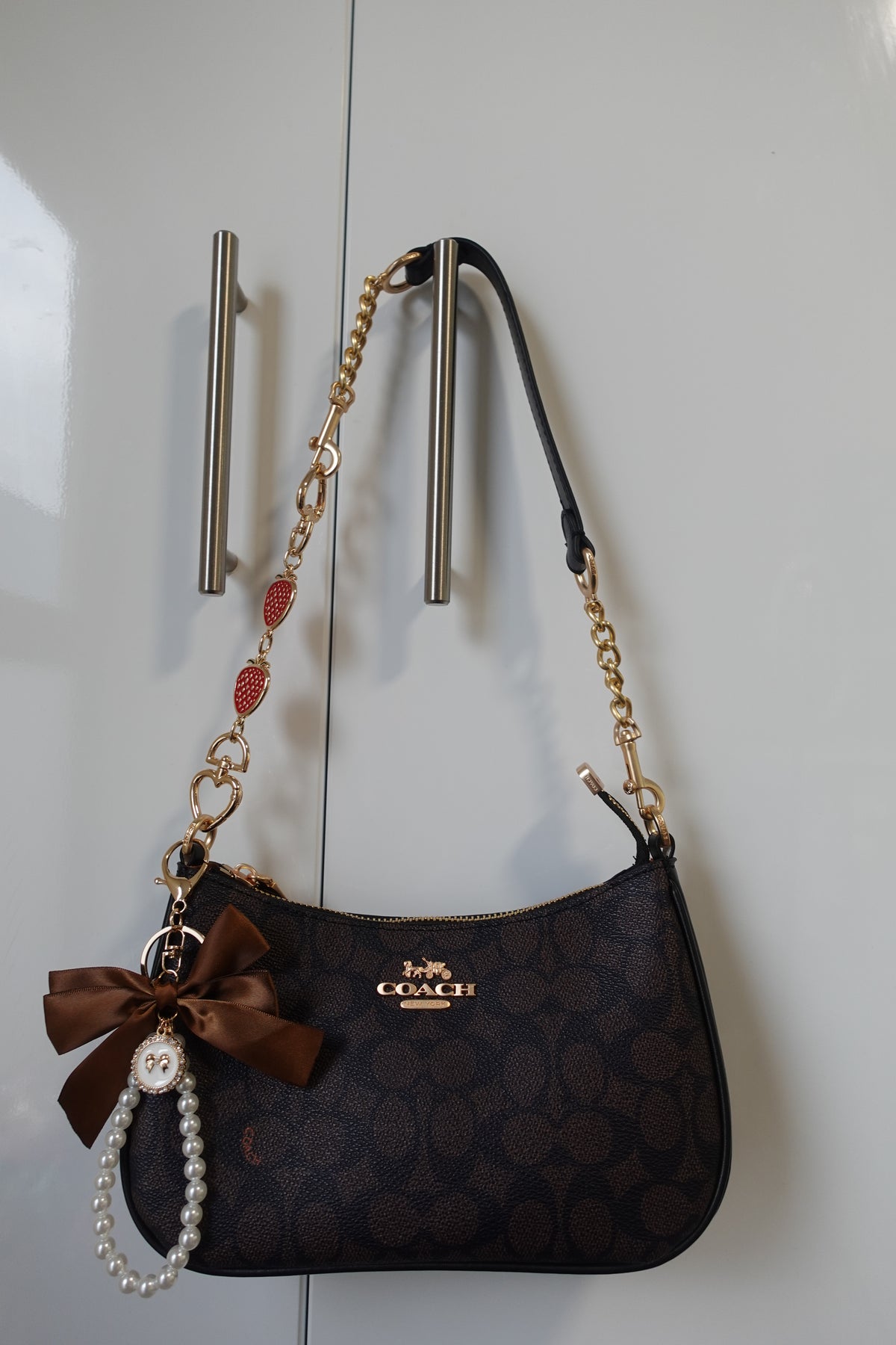 Brown Teri with bow + extender